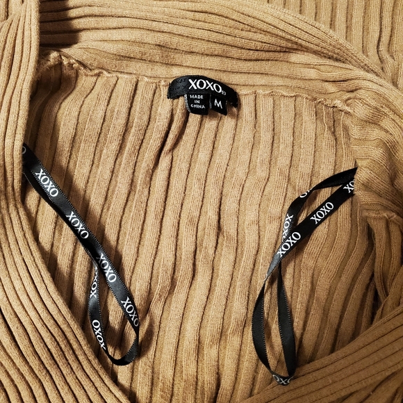 XOXO RIBBED SWEATER - Picture 11 of 12